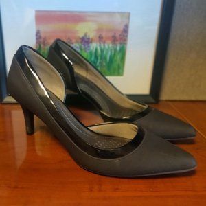 Life Stride Soft System Womens Black Pumps Heels Size 8 M